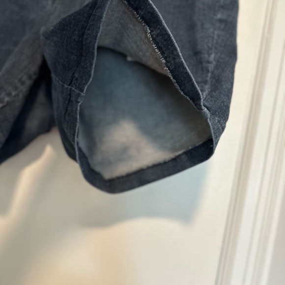 Dockers Women’s Sz: 18W Dark Wash Flat Front Chino Jean Shorts. Slash Pockets. - Picture 8 of 12